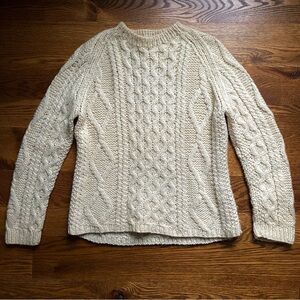 Vintage 100% wool cable knit fisherman sweater